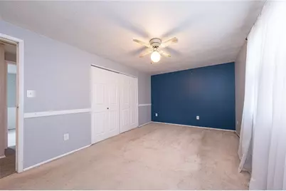 325 Sunridge Dr, Economy, PA 15042 - Photo 15