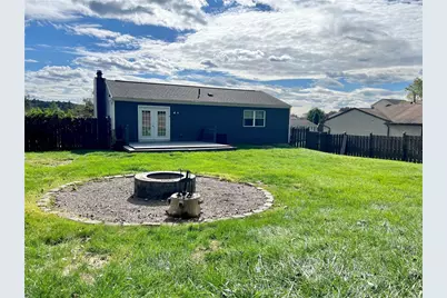 325 Sunridge Dr, Economy, PA 15042 - Photo 33