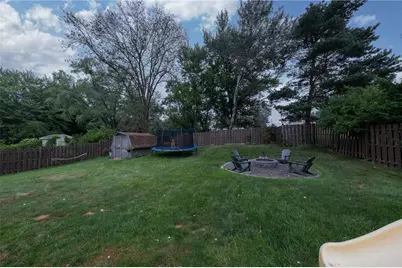 325 Sunridge Dr, Economy, PA 15042 - Photo 31