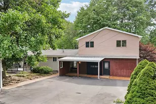 3052 Boughter Dr, Shenango Township, PA 16101 - Photo 1