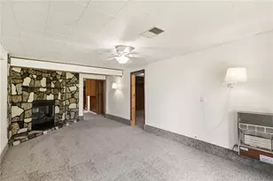 3052 Boughter Dr, Shenango Township, PA 16101 - Photo 29