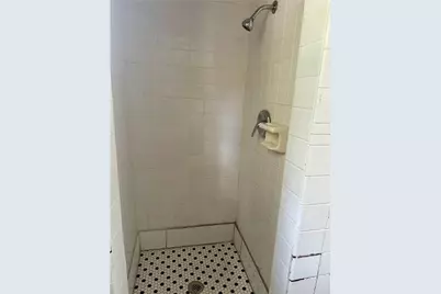 217 E Lincoln Ave, New Castle, PA 16101 - Photo 25