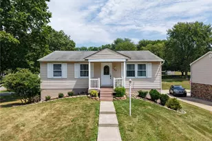 133 Fox Run Rd, Cranberry Township, PA 16066 - Photo 1