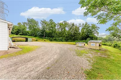 1859 McClellandtown Rd, German Township, PA 15461 - Photo 15