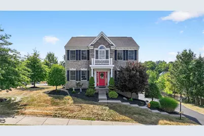 2007 Penfolds Pl, Moon/Crescent Twp, PA 15108 - Photo 1