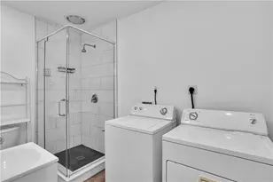 624 Dianthus St, North Huntingdon, PA 15642 - Photo 15