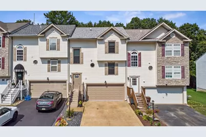 900 Talon Ct, Allegheny Township, PA 15656 - Photo 1