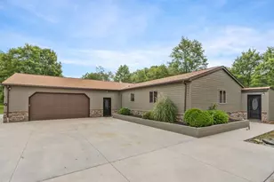 128 McGinley Rd, Oakland Township, PA 16025 - Photo 3