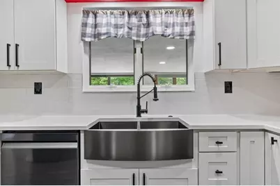 128 McGinley Rd, Oakland Township, PA 16025 - Photo 13