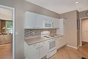 146 N Bellefield, Pittsburgh, PA 15213 - Photo 17