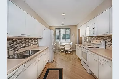 146 N Bellefield #304, Pittsburgh, PA 15213 - Photo 15