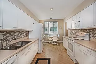 146 N Bellefield, Pittsburgh, PA 15213 - Photo 15