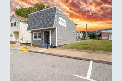 106 E First Avenue, Derry Boro, PA 15627 - Photo 1