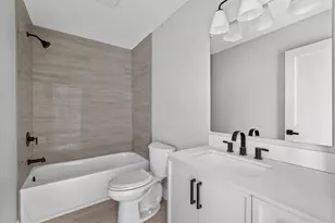 127 Bella Vis Dr, Pittsburgh, PA 15236 - Photo 7