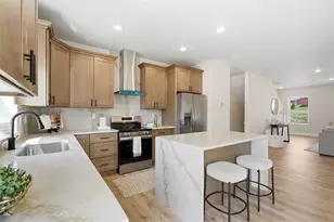 125 Bella Vis Dr, Pittsburgh, PA 15236 - Photo 3