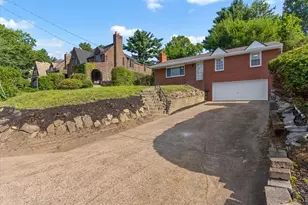 1308 Cochran Rd, Pittsburgh, PA 15243 - Photo 3