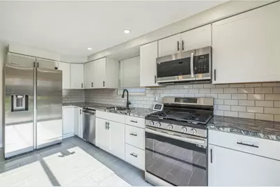 1611 Alverado Ave, Beechview, PA 15216 - Photo 7