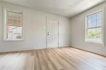 322 E Barr St, McDonald, PA 15057 - Photo 3