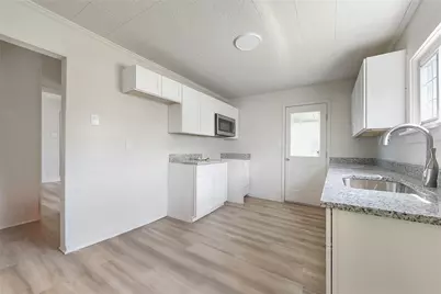 322 E Barr St, McDonald, PA 15057 - Photo 5