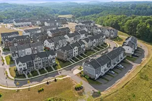 315 Caledonia Pl, Cranberry Township, PA 16066 - Photo 5