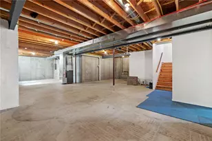 543 Birch Dr, Chartiers, PA 15342 - Photo 35