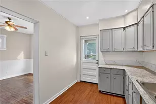 924 1st, Coraopolis, PA 15108 - Photo 11