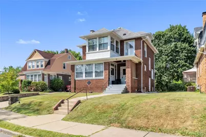 4 Glenwood Dr, Ambridge, PA 15003 - Photo 1