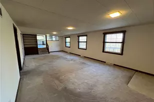 143 La Ray Dr, Center Township, PA 16001 - Photo 21