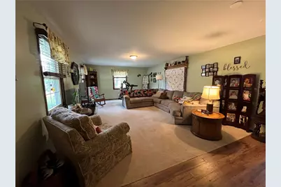 143 La Ray Dr, Center Township, PA 16001 - Photo 5