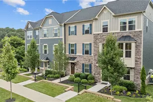 483 Fairmont Dr, Marshall, PA 15090 - Photo 1