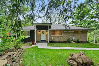3326 New England Road, West Mifflin, PA 15122 - Photo 1