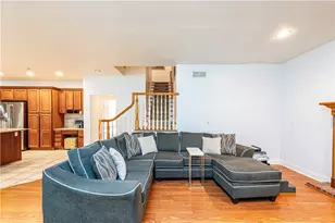 127 Woodhaven Dr, Hempfield Township, PA 15644 - Photo 13