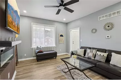 1331 Oakdene St, Lincoln Larimer, PA 15206 - Photo 5