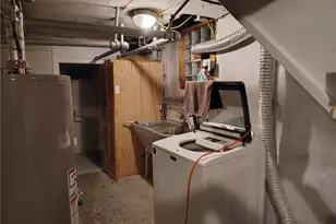 1906 Highland Ave, South Greensburg Boro, PA 15601 - Photo 43