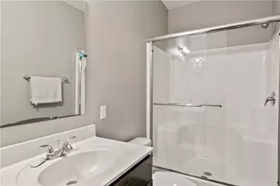 141 Centennial Dr, Collier Township, PA 15106 - Photo 17