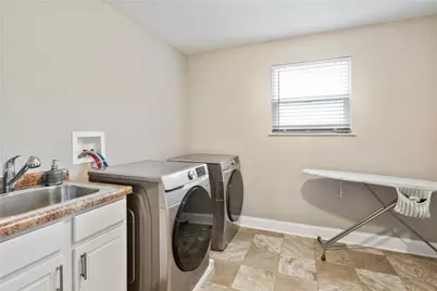 141 Centennial Dr, Collier Township, PA 15106 - Photo 15