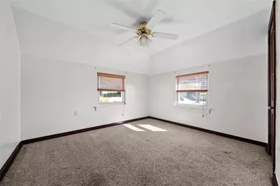 105 Kaplan Ave, Pittsburgh, PA 15227 - Photo 23