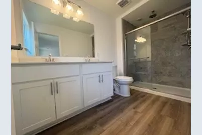 1253 Bedford Road #2084B, Irwin, PA 15642 - Photo 11