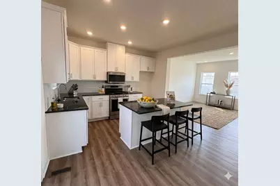 1253 Bedford Road #2084B, Irwin, PA 15642 - Photo 9
