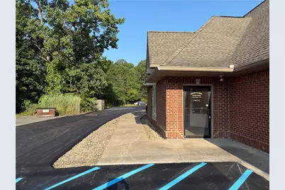 215 Grove City Road, Slippery Rock, PA 16057 - Photo 15