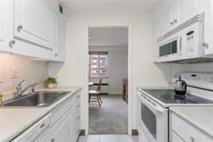 4601 Fifth Ave, Pittsburgh, PA 15213 - Photo 5