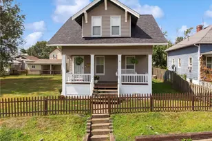 322 Lentz St, Jeannette, PA 15644 - Photo 1