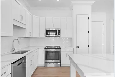 1 1st Street #412, Oakmont, PA 15139 - Photo 5