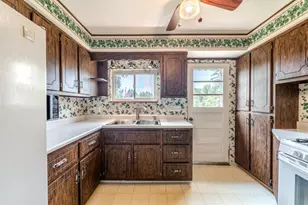 1043 Van Velsor Dr, Richland, PA 15007 - Photo 7