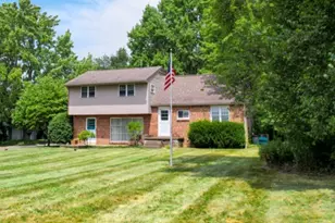 1043 Van Velsor Dr, Richland, PA 15007 - Photo 1