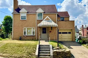 419 MacArthur St, Stowe Township, PA 15136 - Photo 1