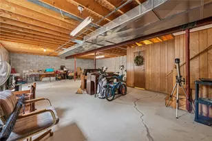 915 Jamell Dr, Unity Township, PA 15601 - Photo 39