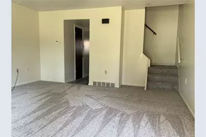 1600 Ohio Ave #4, Industry, PA 15052 - Photo 3