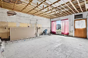 243 Main Ave, Aliquippa, PA 15001 - Photo 11