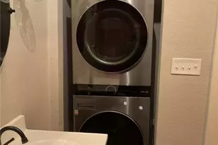 222 Hastings Ave, Oakdale, PA 15071 - Photo 17